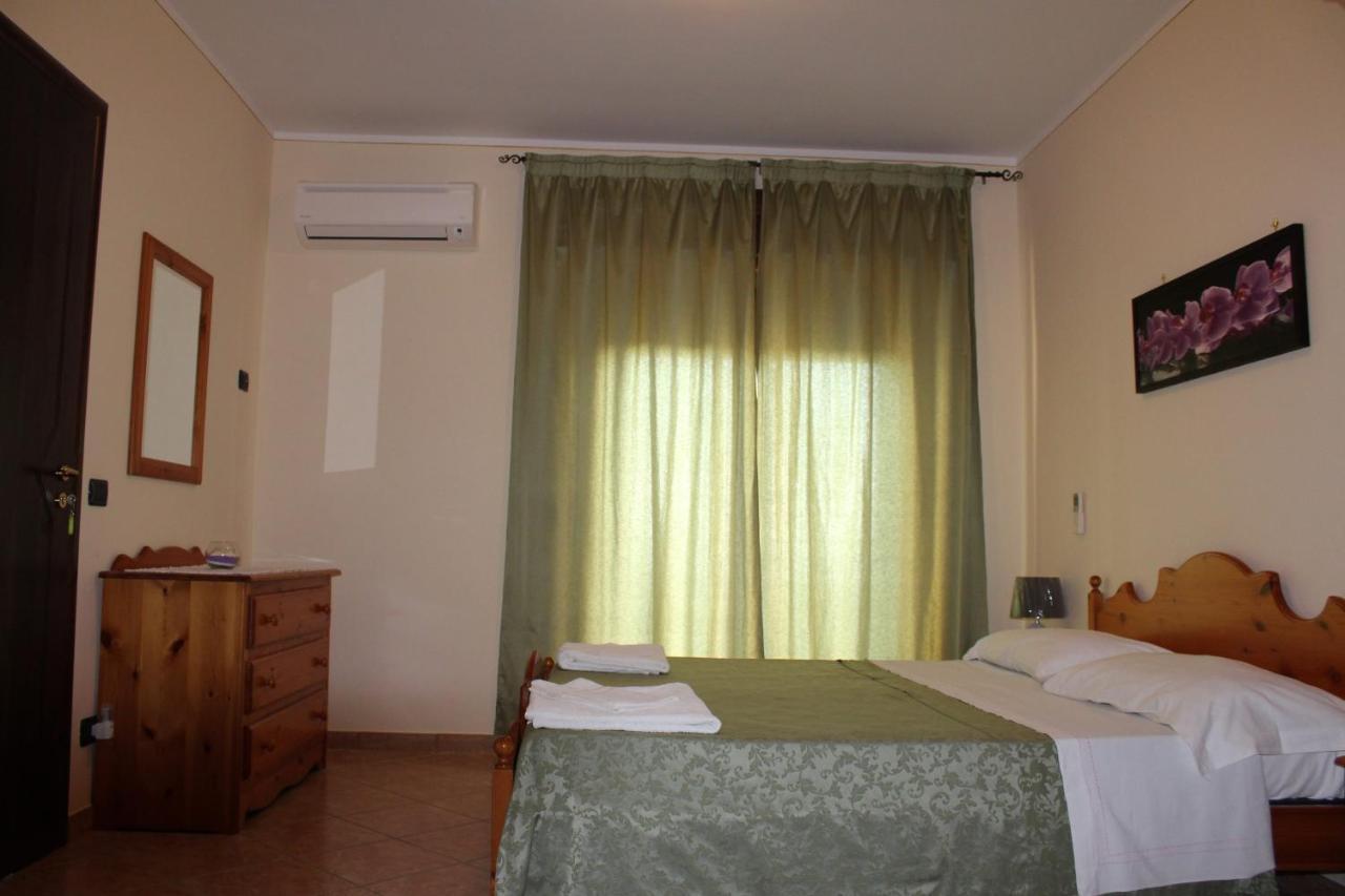 La Collina Bed & Breakfast Santa Maria Del Cedro Exterior photo